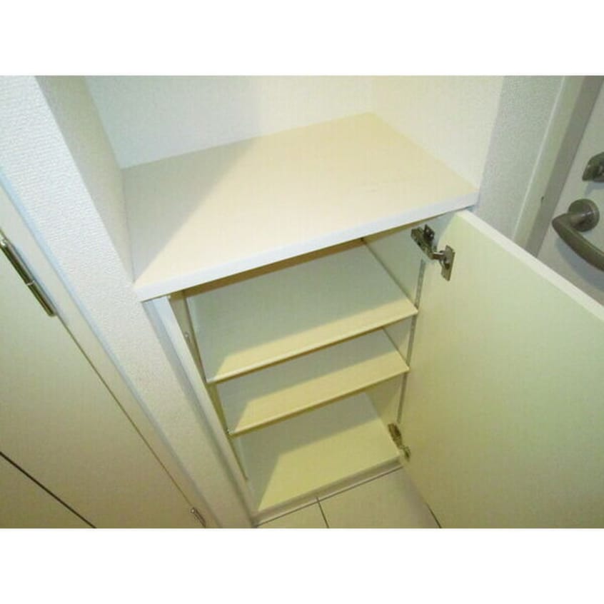 収納 アンクレ－南郷