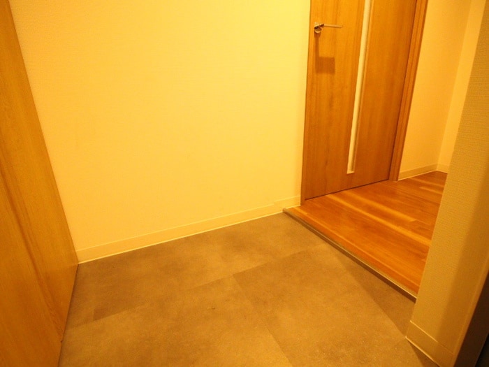 玄関 アルファスクエア福住2条