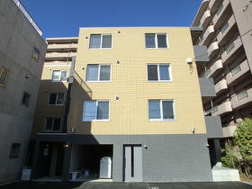 外観写真 カレラ東札幌