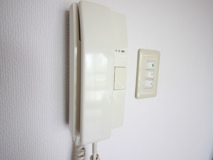 内観写真 コ－トロティ大通