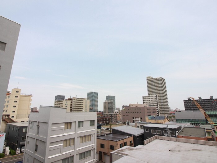 室内からの展望 コ－トロティ大通