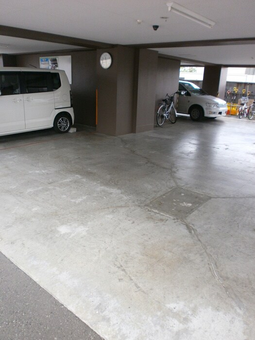 駐車場 エクセレントプレイス宮の沢