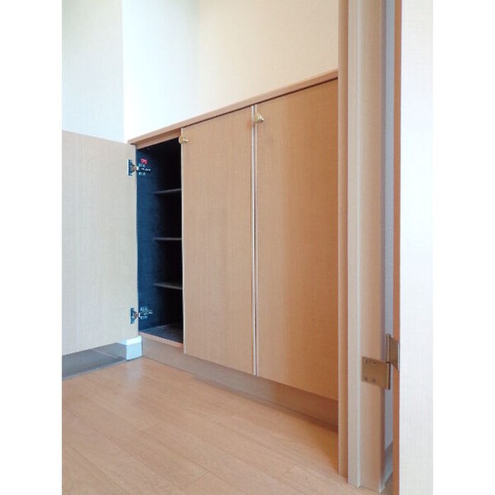 靴箱 エクセレントプレイス宮の沢