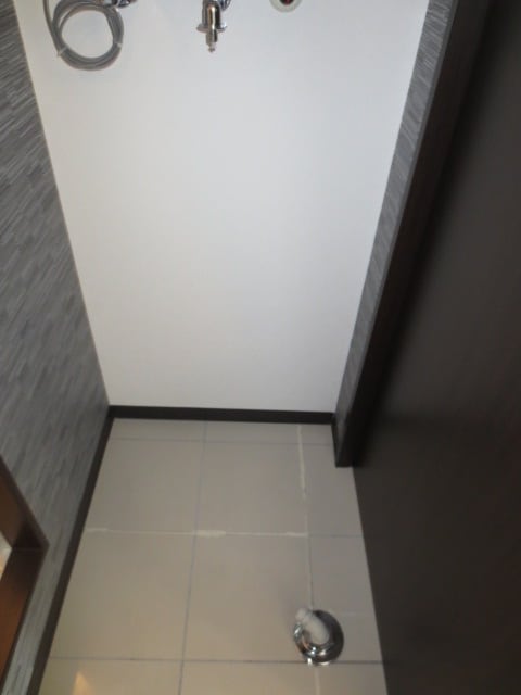 洗濯機置場 Blancnoir N13.exe