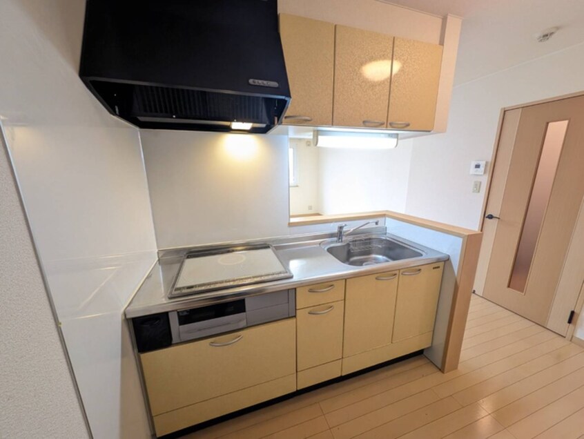 キッチン ソレアード二十四軒