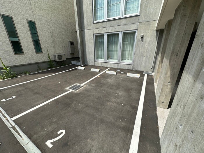 駐車場 ラフィナート南16条