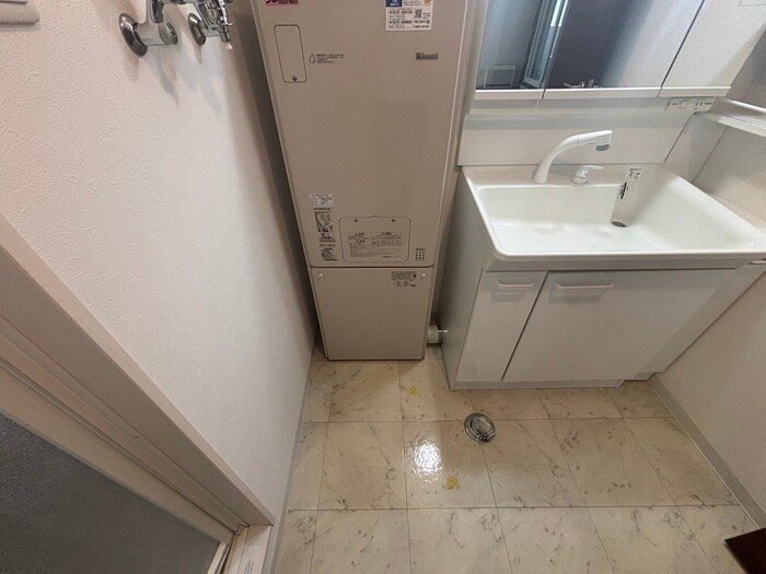 洗濯機置場 アンジュ・ロゼ