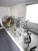 駐輪場 アインスロジック