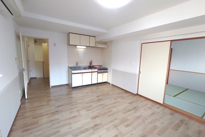 居室 エレクト・リ・シティ－ＺＵＩ