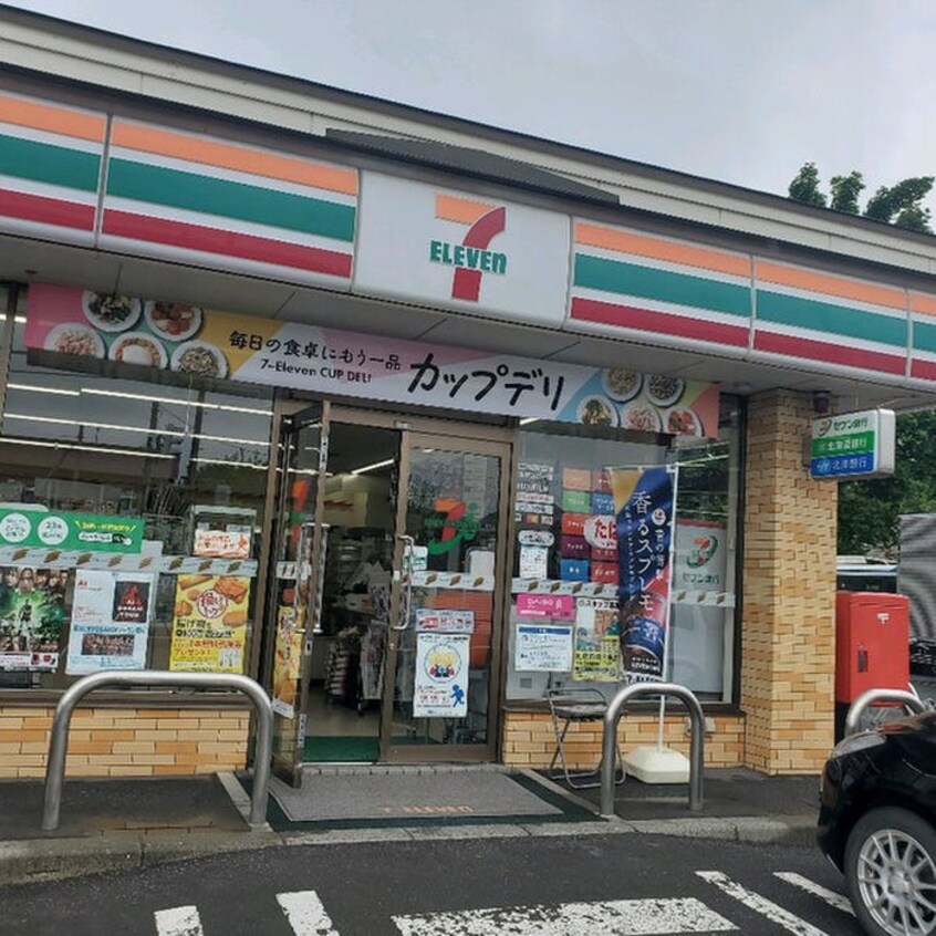 手稲区前田8条12丁目5-12 セブンイレブン札幌前田8条店(コンビニ)まで130m ｳｲﾝﾃﾞｨｱﾊﾟﾅ