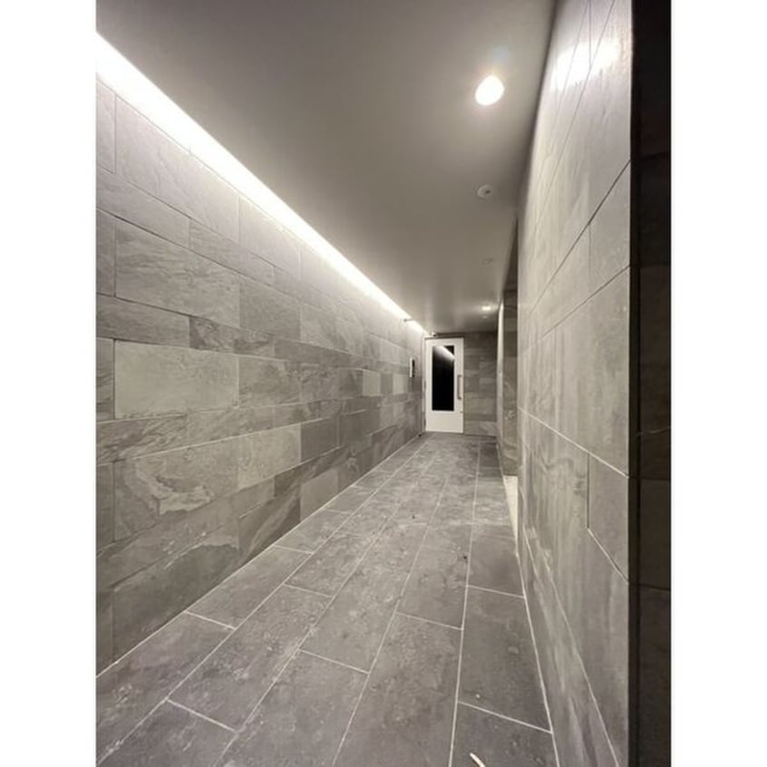 エントランス部分 ＩＮＦＩＮＩＴＹ　ＫＯＴＯＮＩ