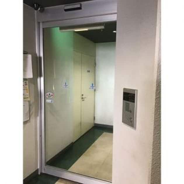 エントランス部分 ルレ－ブ八軒