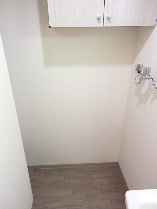 洗濯機置場 ルレ－ブ八軒