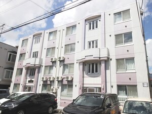 グランメ－ル新道東駅南