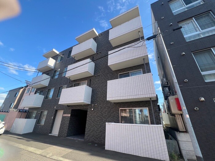 外観写真 モルティーニ南郷