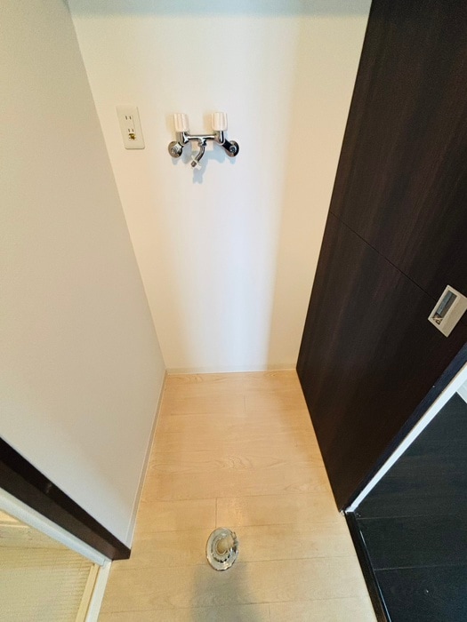 洗濯機置場 Opera