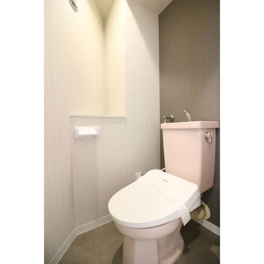 トイレ フロンティア157