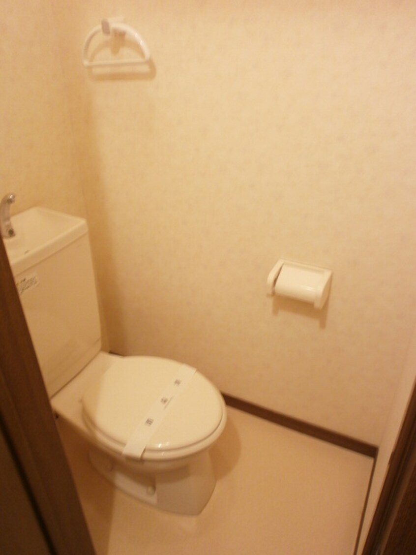 トイレ クレインコ－トⅡ
