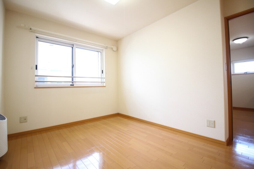 居室 グランドール寿