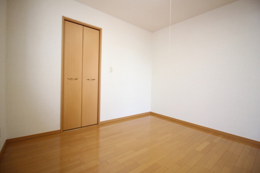 居室 グランドール寿