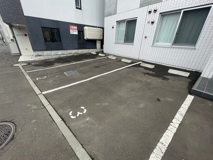 駐車場 ESTOR美園