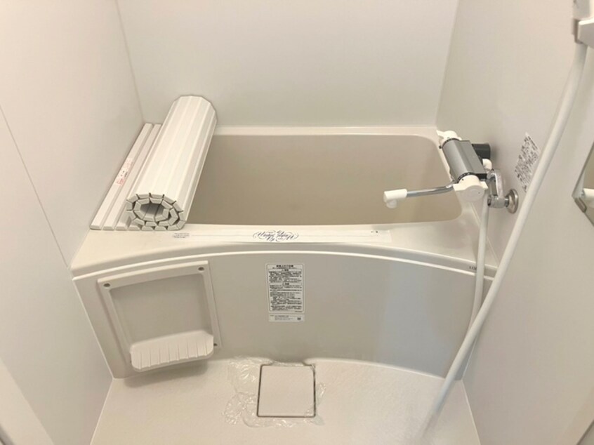 バス／シャワールーム等 エターナルニシヤ２３