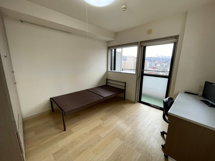 居室 アン・セリジェ壱番館