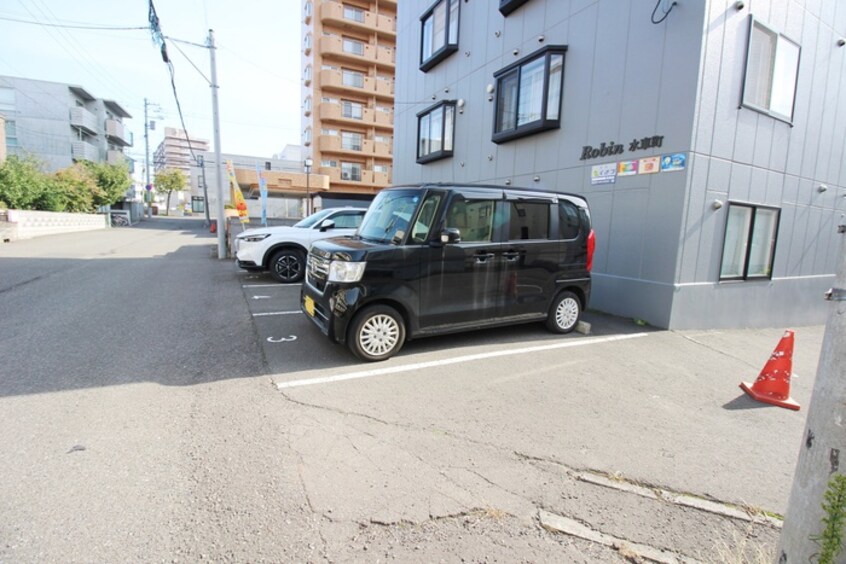 駐車場 ＲＯＢＩＮ水車町