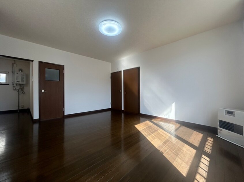 居室 スカイパレス三番館