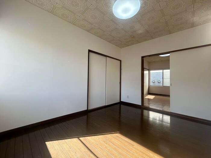 居室 スカイパレス三番館