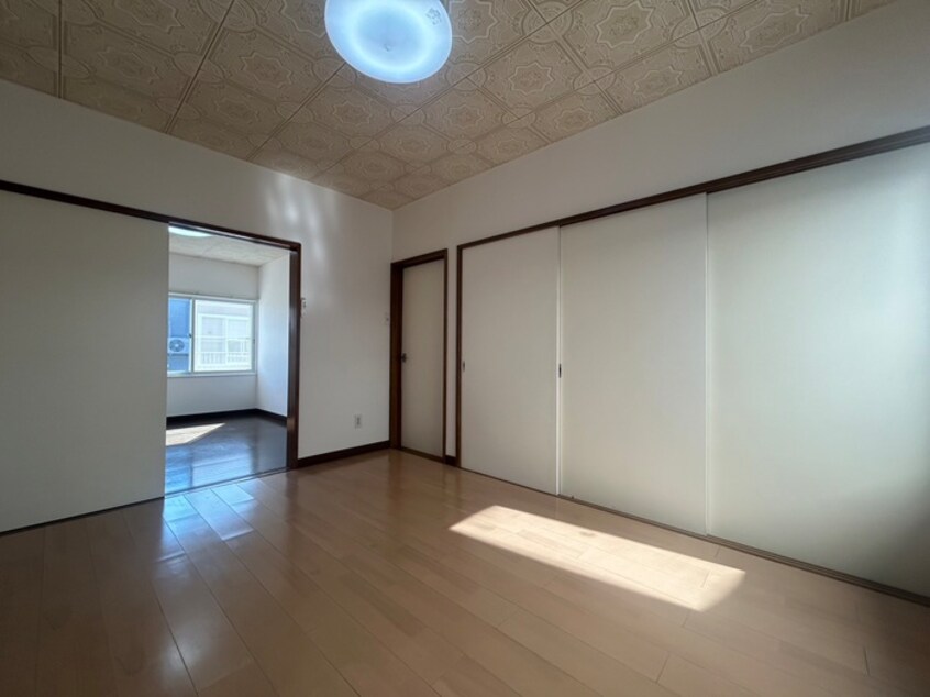 居室 スカイパレス三番館