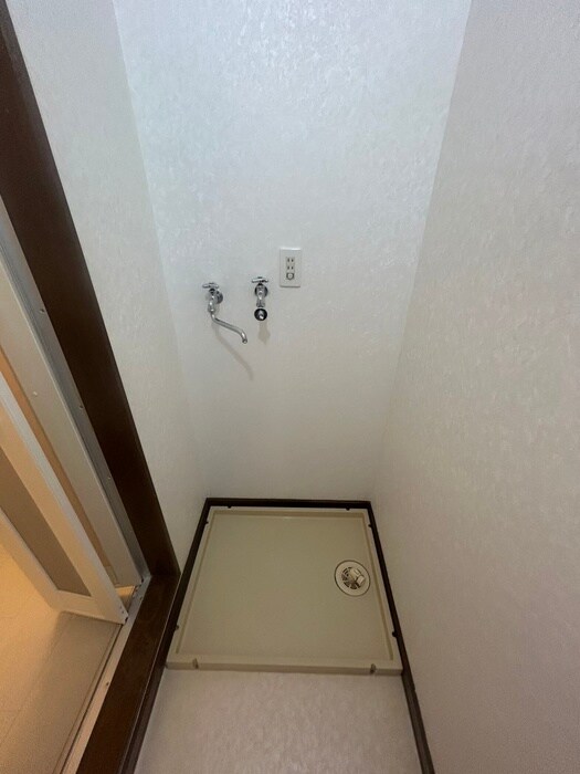 洗濯機置場 スカイパレス三番館