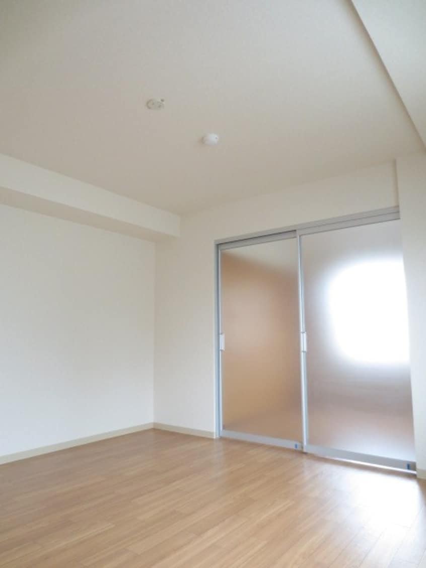 居室 セルマ元町