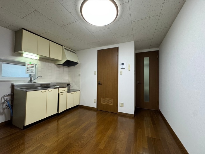 居室 ア－クコ－ト二十四軒