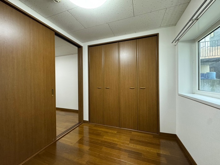 居室 ア－クコ－ト二十四軒