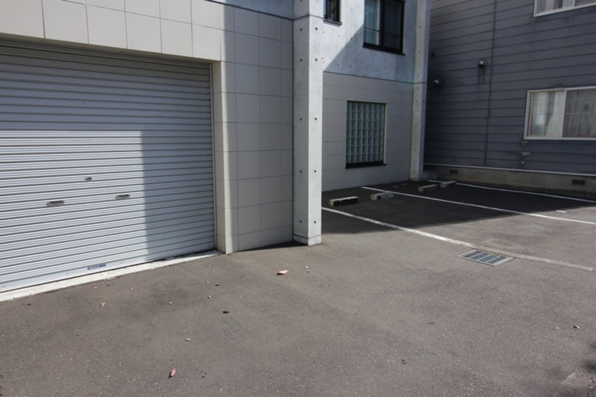 駐車場 ブランノワ－ル北円山