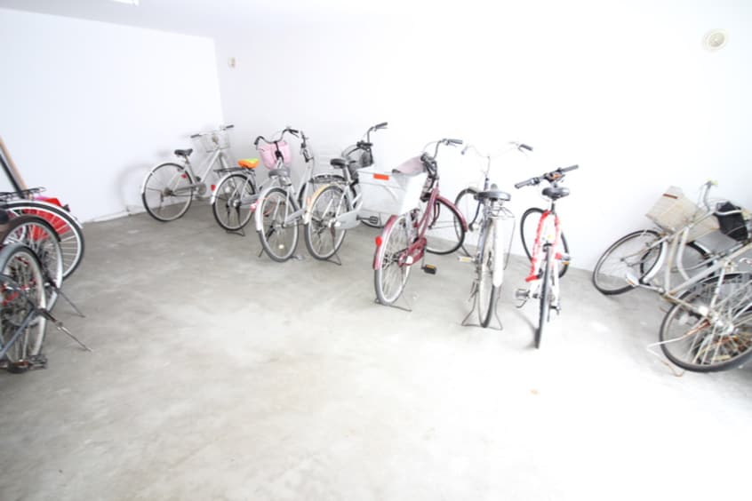 駐輪場 ブランノワ－ル北円山