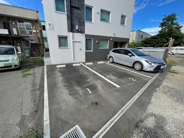 駐車場 NOVA北円山