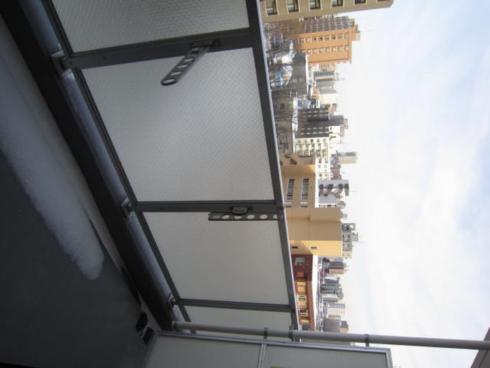 ベランダ・バルコニー メ－プル北円山