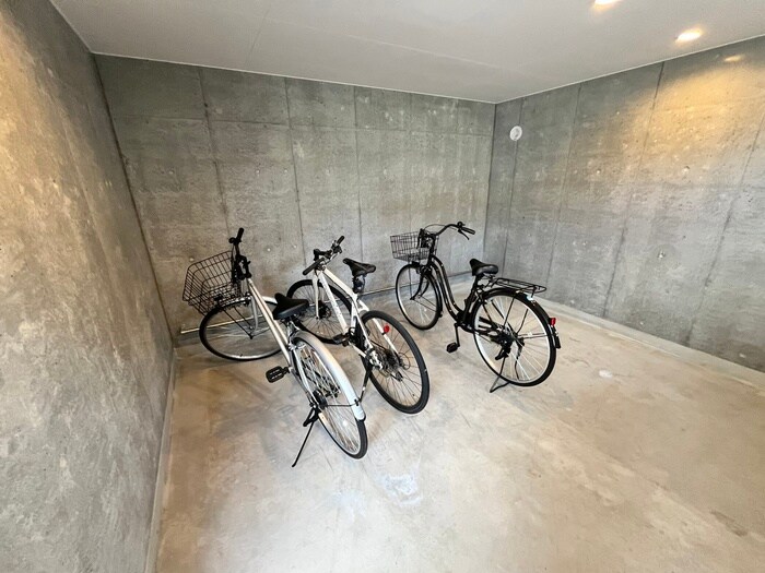 駐輪場 coffret東札幌42