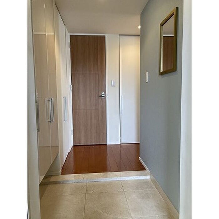 玄関 ﾊﾟｰｸﾎｰﾑｽﾞ北4条知事公館前(1005)