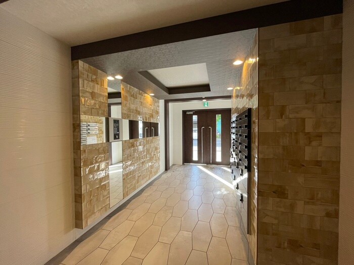 エントランス部分 Leia麻生