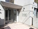 エントランス部分 ファインブルーム学園前