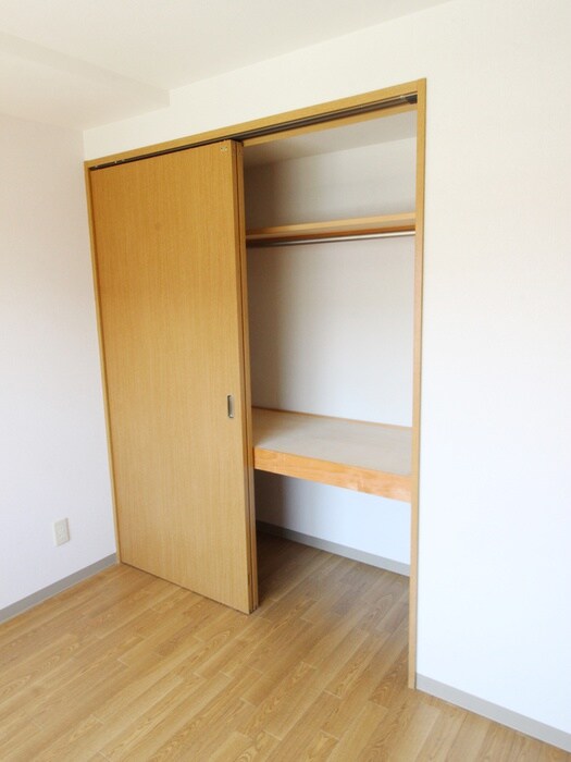 収納 ジェ－ドコ－ト