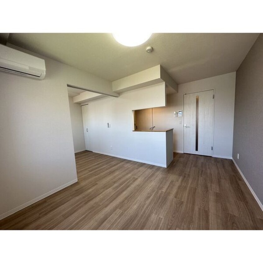 居室 ASTER SHIROISHI