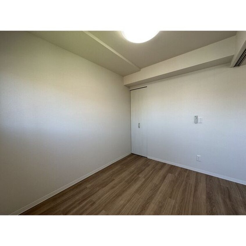 居室 ASTER SHIROISHI