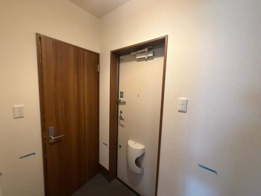 玄関 フォンテーヌＦ