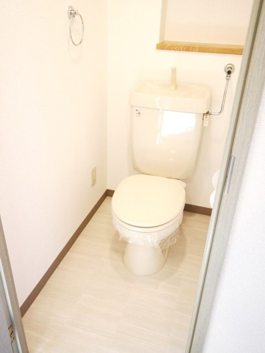 トイレ クリスタルリバー参番館