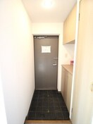 玄関 クリスタルリバー参番館