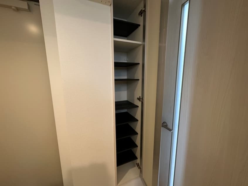 靴箱 ラフィーネ南15条